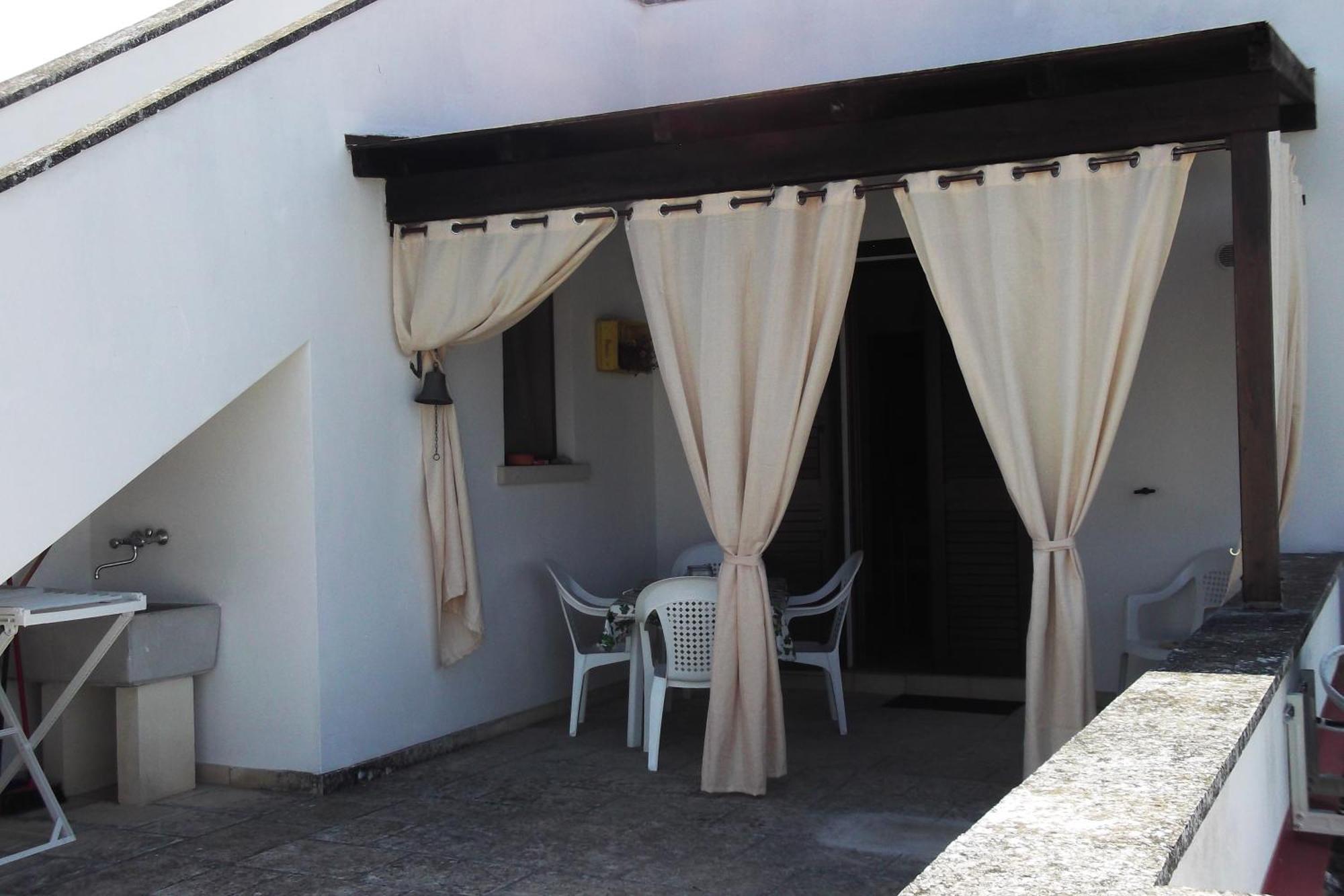 Casa Vacanza Augusto Uggiano La Chiesa Exterior photo