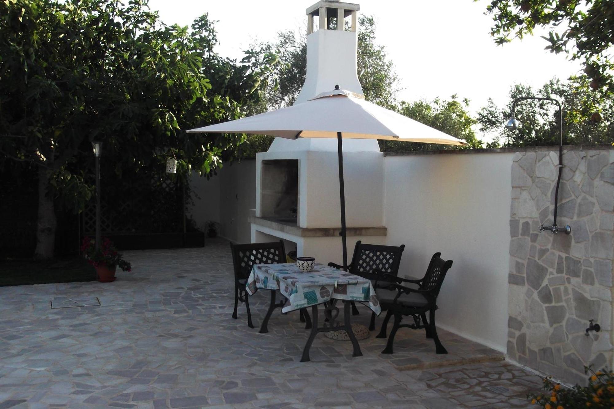 Casa Vacanza Augusto Uggiano La Chiesa Exterior photo